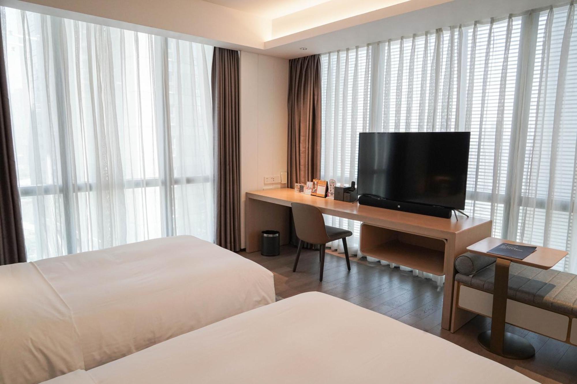 Ascott Raffles City Чунцин Экстерьер фото