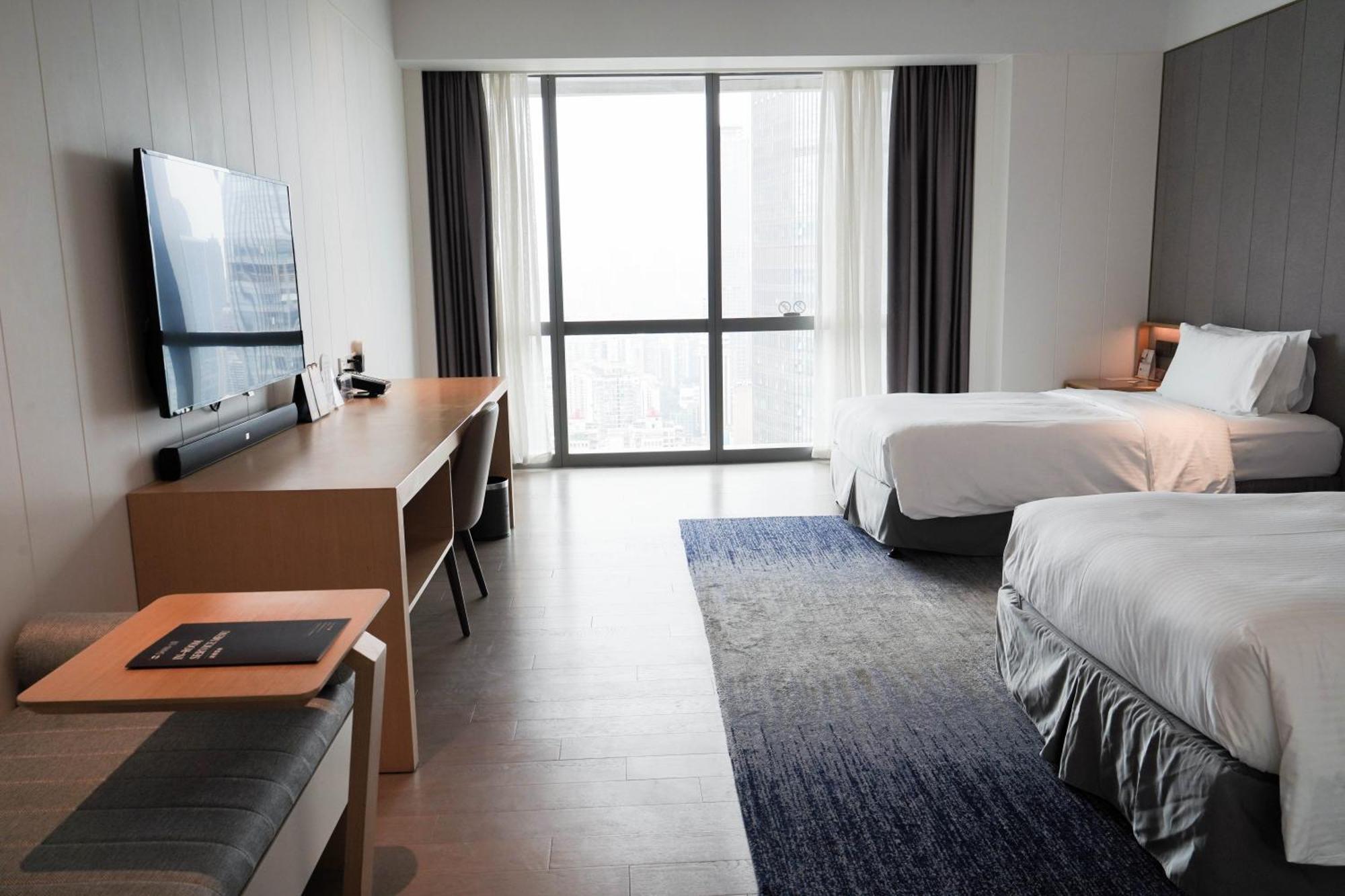 Ascott Raffles City Чунцин Экстерьер фото