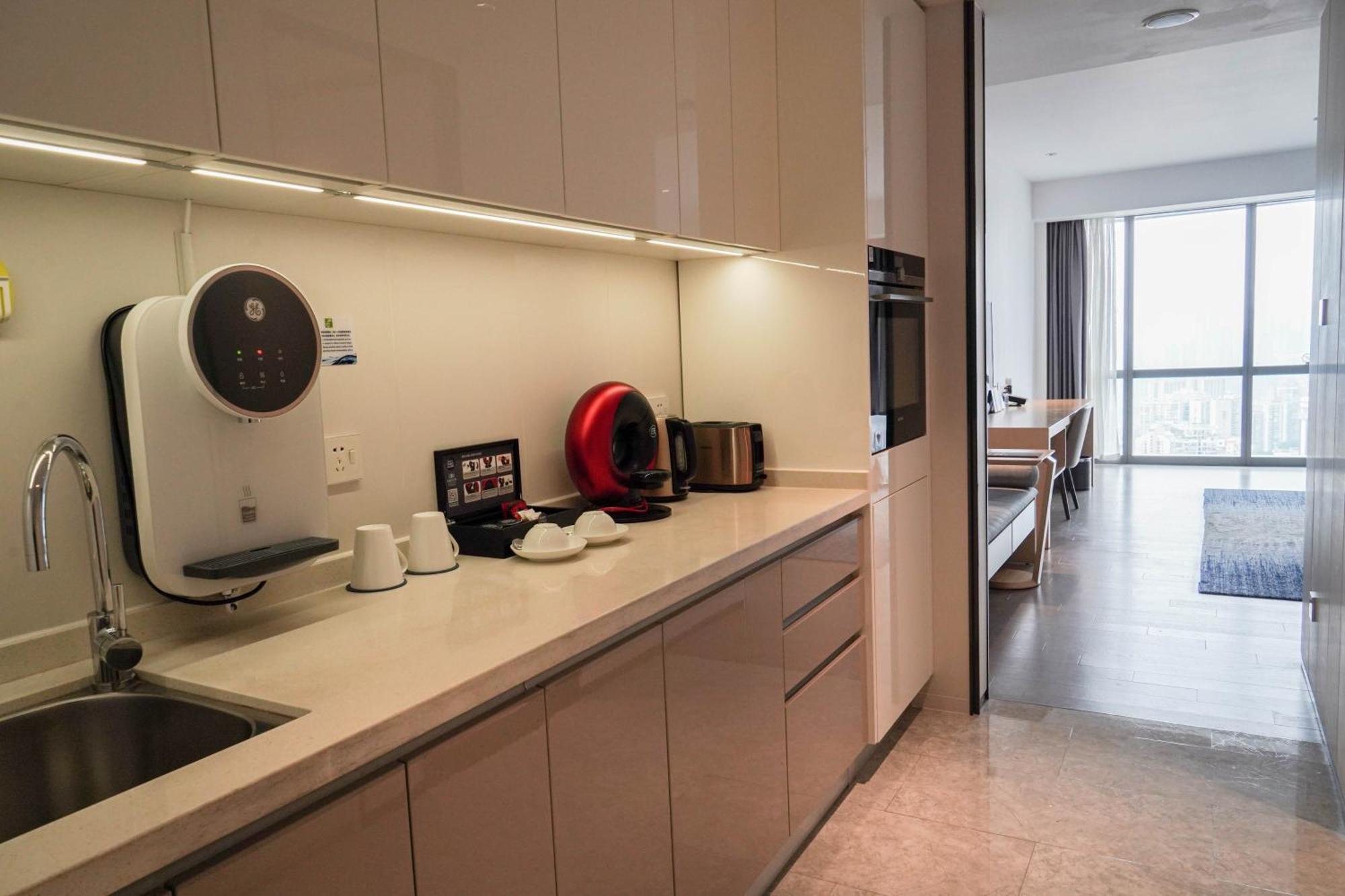Ascott Raffles City Чунцин Экстерьер фото